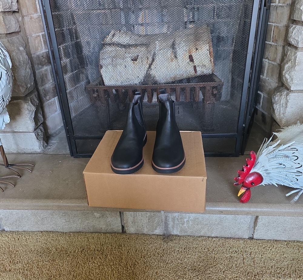 Black Chelsea Boots by